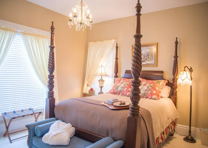 Bed & Breakfast Blessings On State