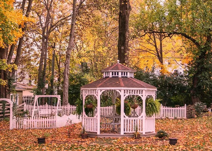 Bed & Breakfast Blessings On State